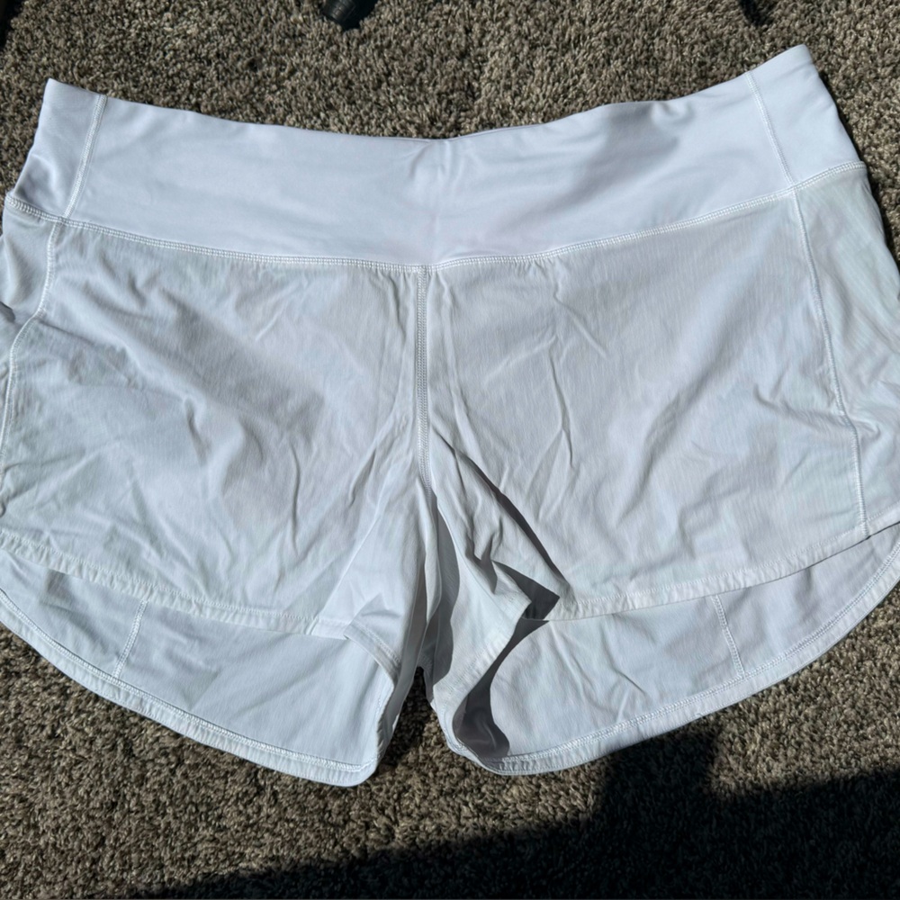 Lululemon Speed Up 4” shorts, size 14 Tall